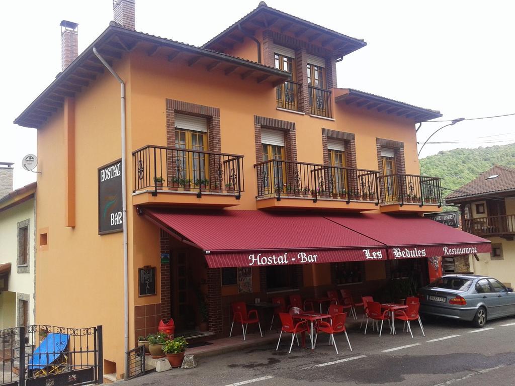 Hostal Les Bedules Oseja de Sajambre Luaran gambar