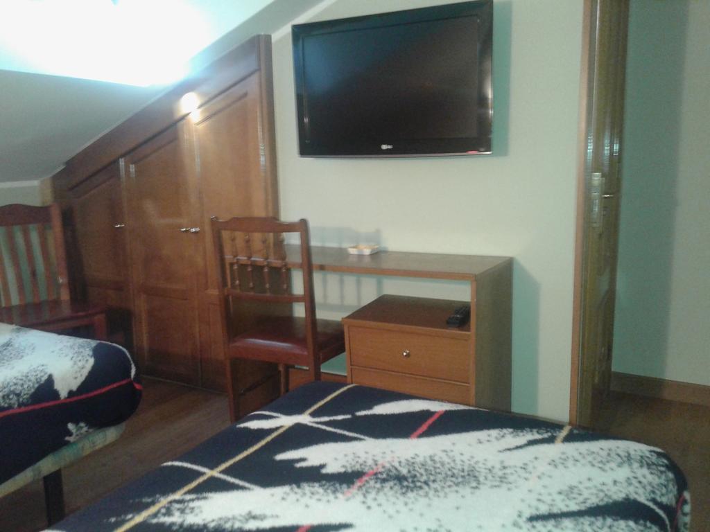 Hostal Les Bedules Oseja de Sajambre Luaran gambar